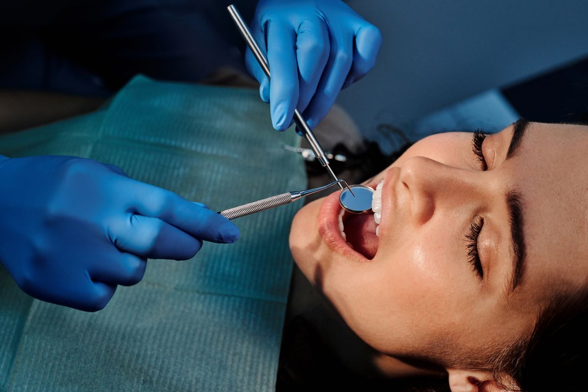 Modern dental laser technology for gum therapy
