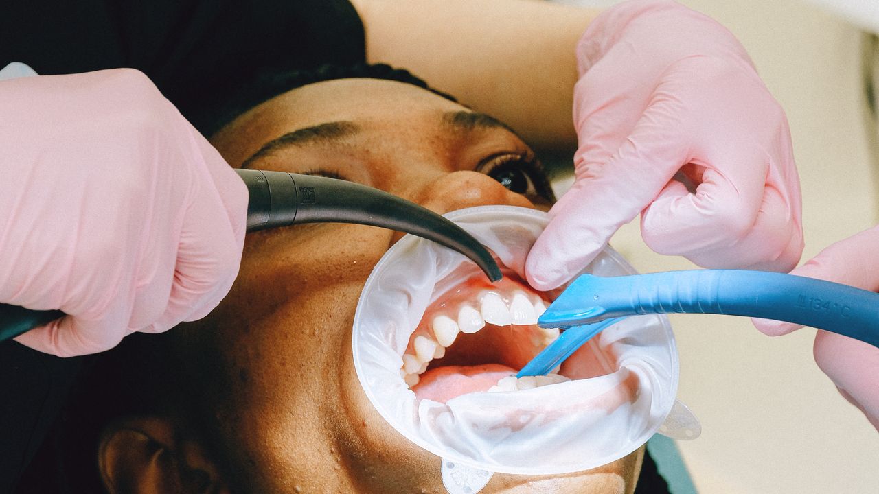 Dental implant consultation with 3D imaging at a dental clinic in Oakville