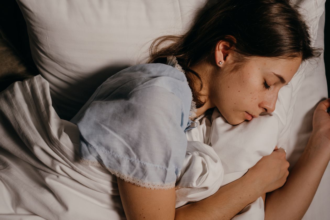 Sleep apnea and oral health connection at a dental clinic in Oakville